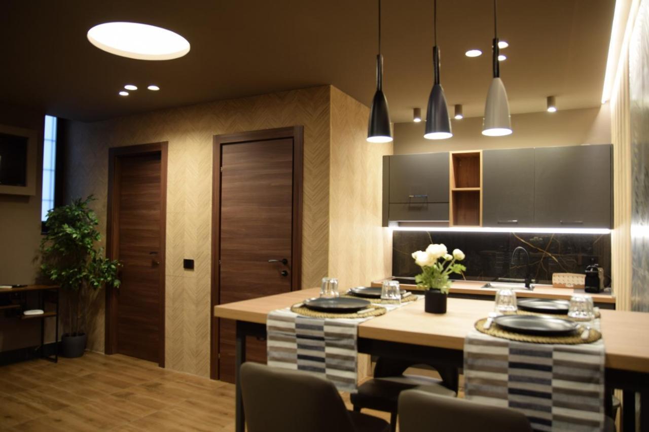 Rebecca House Suites カターニア エクステリア 写真