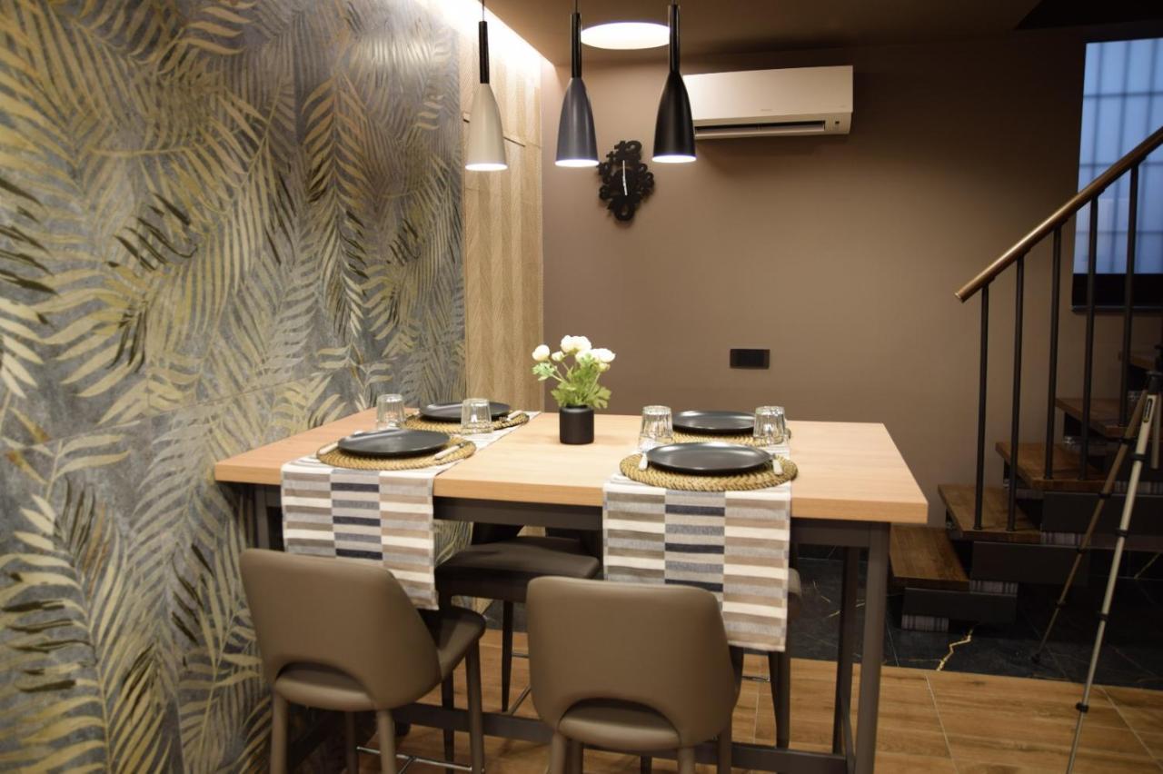 Rebecca House Suites カターニア エクステリア 写真